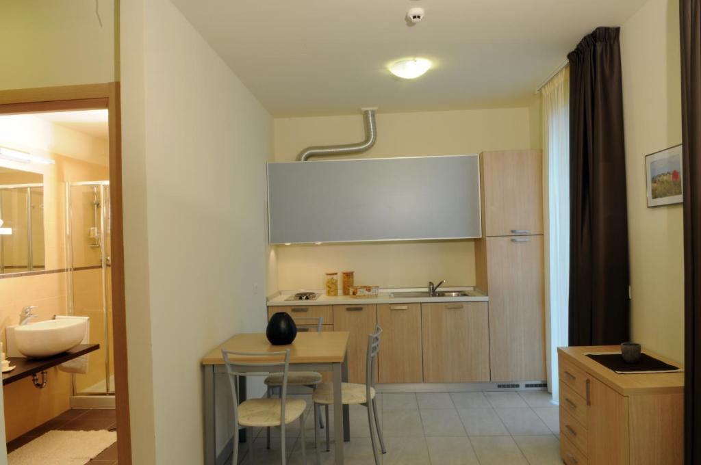 Residence Belmare Rimini Zimmer foto
